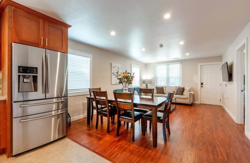Northside House | @ Marbella Lane-Spacious 5BR Ideal for Biz & Families in SJ