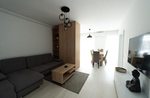 Baia Mare Apartment | Marble Central Residence
