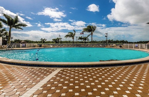 Marco Island Condo | Marco Island is a great place to spend your family vacation on the Gulf of.