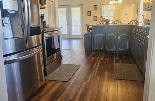 Greeneville House | MARGARET'S PLACE ON SUNNYSIDE. A charming home for countryside relaxation