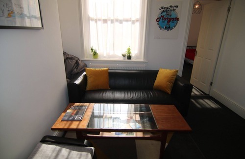 Margate House | MargateUltra #private floor#2 bedrooms+own access