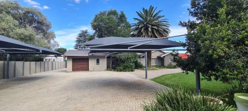 Germiston Apartment | Marielitsa Inn