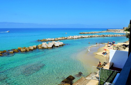 Pizzo House | Marina Holiday Home - House by the sea, 10 meters from the beach - Pizzo Calabria