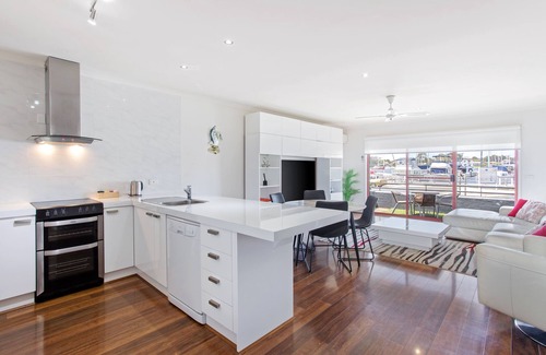 Paynesville Hotel | Mariners Cove at Paynesville Motel & Apartments