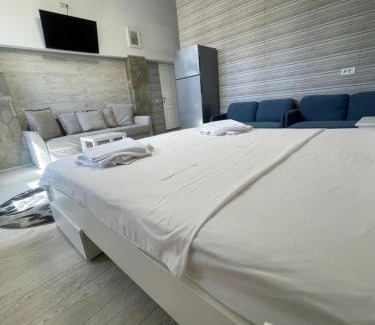 Otopeni Apartment | Marisah Residence #13
