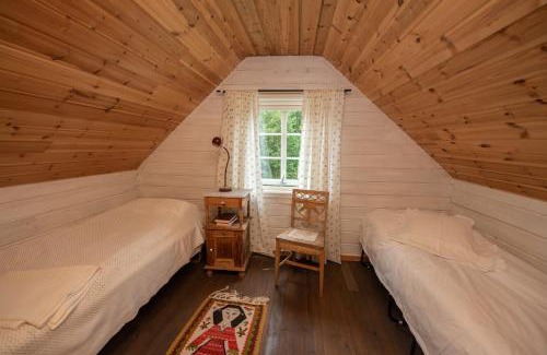 Laukeng Cabin | Maristua