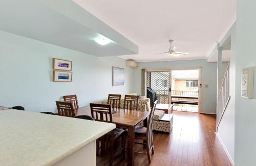Mooloolaba Apartment | Marj04- Holiday in Mooloolaba