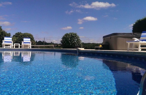 Callac Cottage | Maroux Vian (Hirondelle) Luxury country cottages
