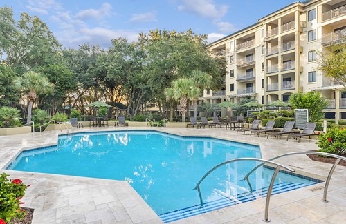 Palmetto Dunes Condo | Marriott's Barony Beach. Beautiful two-bedroom villa! Best rates.