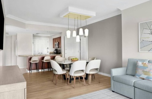 Central Beach Resort | Marriott's Beach Place Towers - 2 BR Villa available Dec.20th-27th 2025