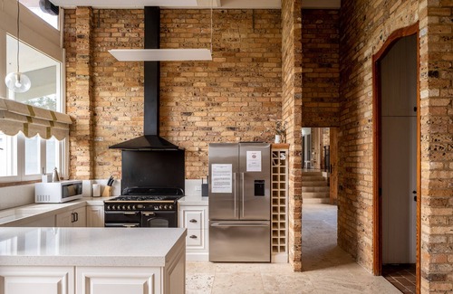 Menangle Cottage | Mars: The Menangle Hideaway: Relax and Unwin