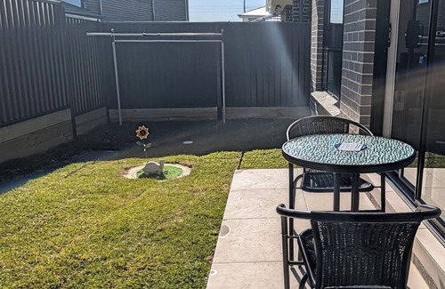 Austral House | Marvel New Home in Austral - 2 Bed + Work/Study + Yoga Room!