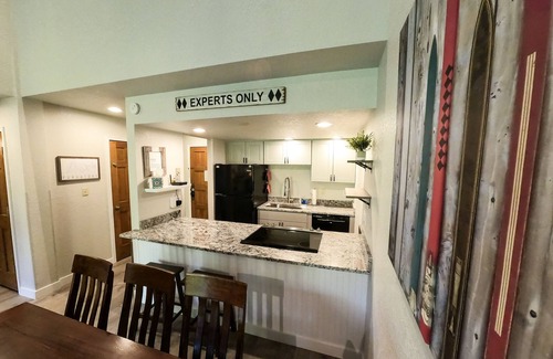 Purgatory Condo | Marvelous Mountain Views! Fully Remodeled! 2 Miles North of Purgatory!