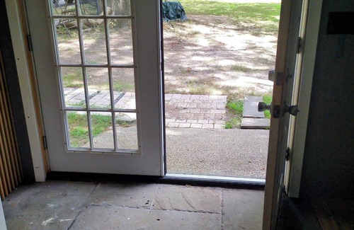 Marshall Apartment | Marvelous studio AC & Woodstove quiet with wildlife visits Marshall near RTE 66