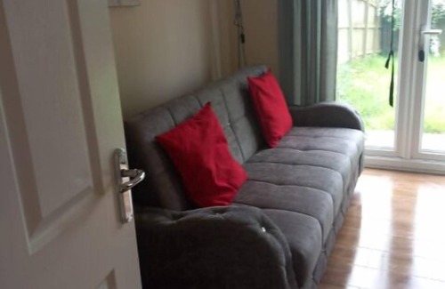 Gedling House | Marvyn-Five House-Huku Kwetu-3 Bedroom