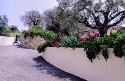 Fayence Bed & Breakfast | Mas De La Coste