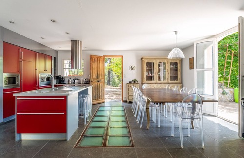La Ciotat Ski Chalet | Mas Grasco. Pool solarium. 8 mins from the beaches