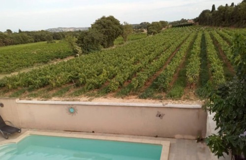 Tavel Other | Mas provençal Tavel, in the heart of the vineyards, Pont du gard, Pont d'Avignon, Nîmes