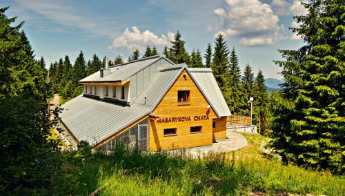 Bila Cabin | Masarykova chata na Beskydě