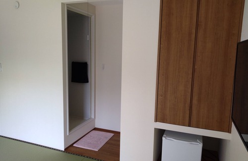 Ayagawa House | Masayoshi's Inn A quiet inn featuring a blend of Japanese and Western styles. English, Chinese, Taiwanese, Japanese available Accommodates up to 8 people