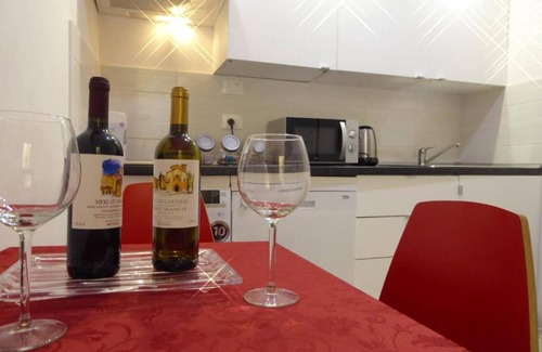 Historic Center Apartment | Mascarella House Bologna