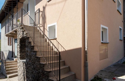 Riazzino Apartment | Massaresc apartment