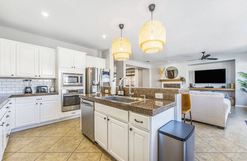 Terra Lago House | Massive Gameroom~Pool~4 K 2 Q~Free Early Check-in!