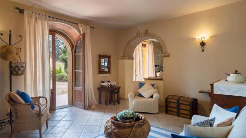 Pomarance Villa | Masso delle Fanciulle 14, Emma Villas