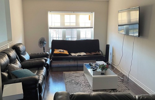Brampton House | Master Bedroom with Private Washroom. Free Parking!