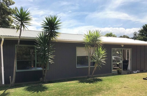 Matapouri House | Matapouri Magic - 2 Houses!