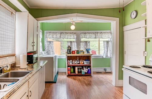 Matewan House | Matewan Vacation Rental Near Devil Anse Trail!