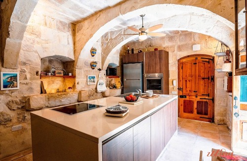 Munxar Villa | Matli Farmhouse Your Stunning Gozo Getaway