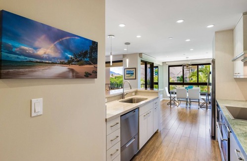 Kaanapali Condo | Maui Resort Rentals: Kaanapali Ali'i 362 - Elegantly Remodeled 6th Floor 2BR w/Ocean AND Mountain Views!