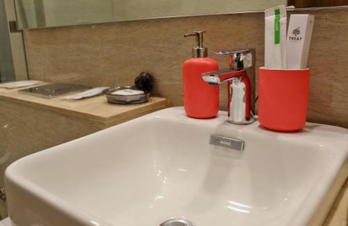 Hiranandani Gardens Apartment | Maxxvalue Apartment Hiranandani Powai - RH5