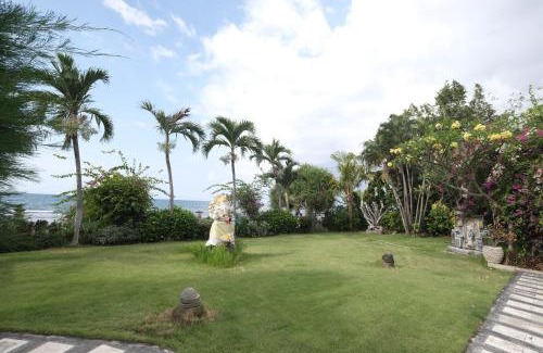 Dencarik Villa | Mayer Villa by Villa Pantai Lovina