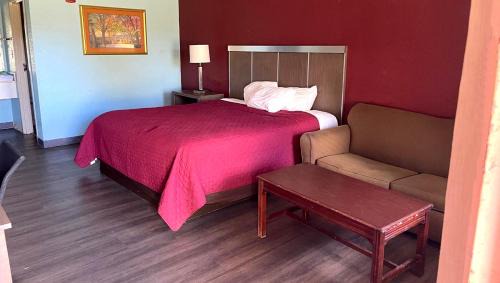 Williamston Hotel | Mayfair Inn