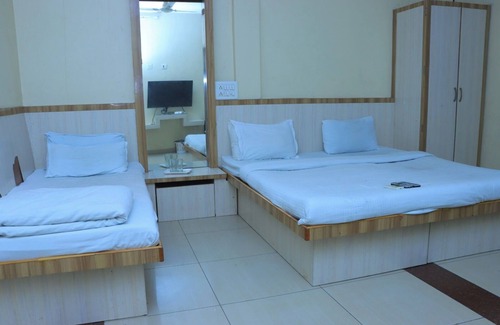 Latur Hotel | Mayura Lodge Residency