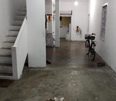 Chennai Bed & Breakfast | Mayurapriya Inn