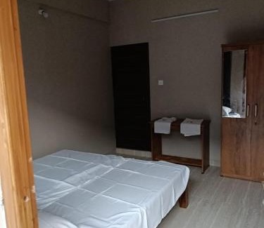 Thalassery Hotel | MB Arcade