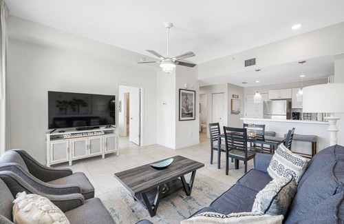 Madeira Beach Condo | MBR 1507 - Fun in the Sun & Endless Nights Await at Madeira Bay Resort🌴