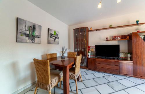 Macael Apartment | Mccoy avenida 3