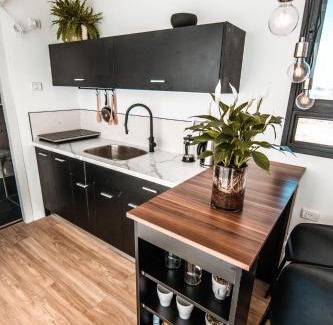 Beer Tuvia House | Mcs בין הזיתים