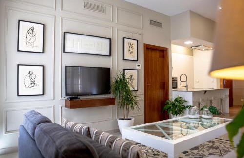 Santiago Apartment | MD Casa Palacio Muñoz Chaves Siglo XVIII