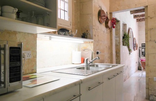 Mdina Old City House | Mdina Regal House of Character: incredible view!