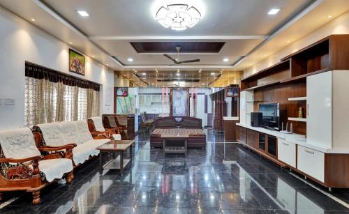 Nellore Hotel | Medi Konda Grand