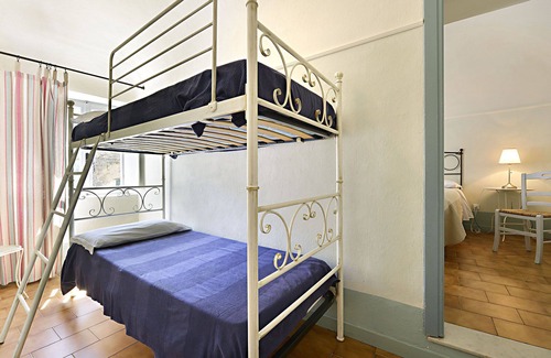 Castelbianco Apartment | Medieval house in the countryside; 20 km from Alassio' beach