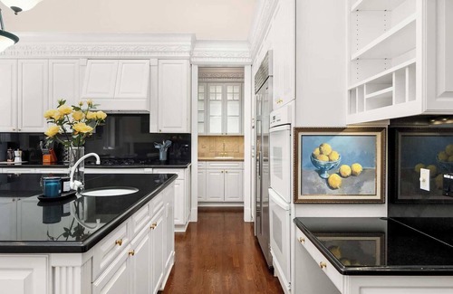 Medina Villa | Medina Elegant 5BR Mansion|Lake Park & Bellevue DT