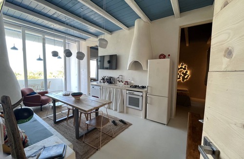 Specchiolla Apartment | Mediterrane House with Mini Jacuzzi Pool by the Sea
