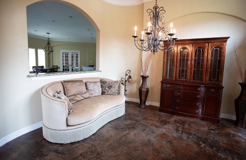 Conroe House | Mediterranean Hideaway! Great for large families visiting the area.