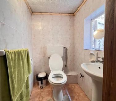 Senglea House | Mediterranean Mini Oasis 23